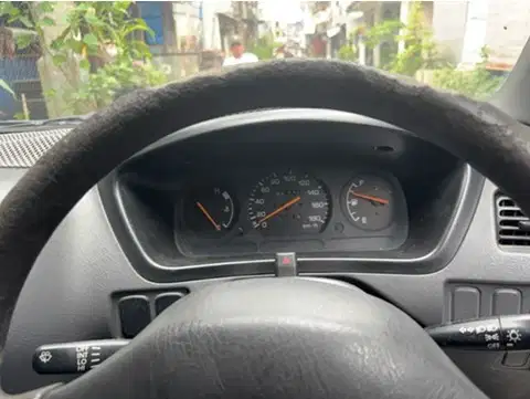 Daihatsu Taruna 2002 Bensin