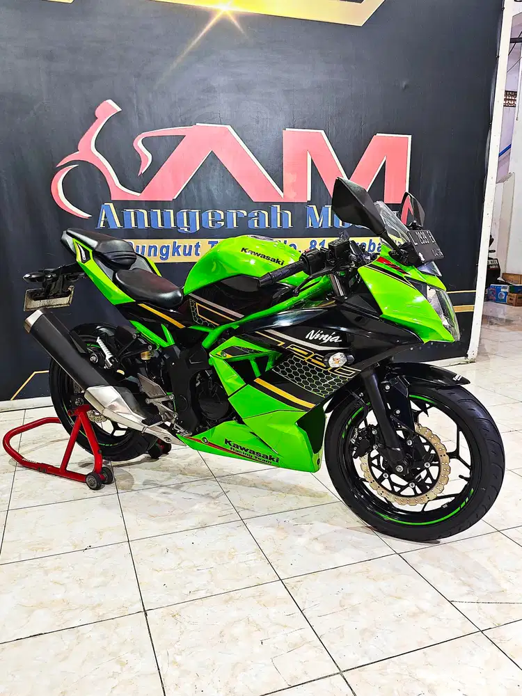 Ninja Fi250 1cilinder 2021 km.7rb KRT Limited.Anugerah motor rungkut