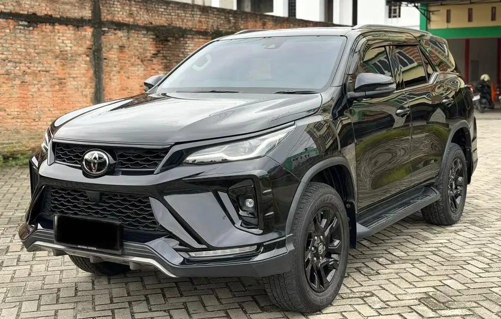 FORTUNER LEGENDER 2.8 TAHUN 2024