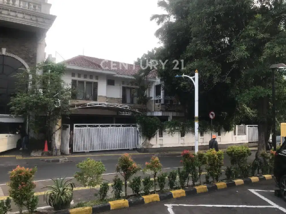 Dijual Rumah Dilokasi Strategis Di Jakarta Selatan