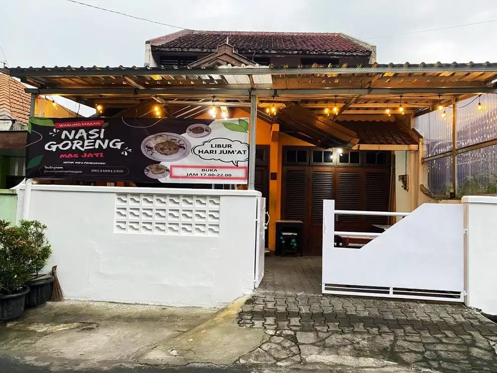Dijual Rumah 2 lantai di Solo