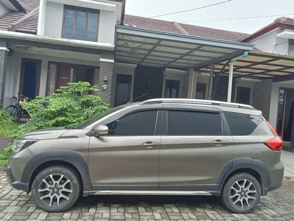Suzuki XL-7 Zeta Manual 2021, Kondisi sangat baik.servis rutin