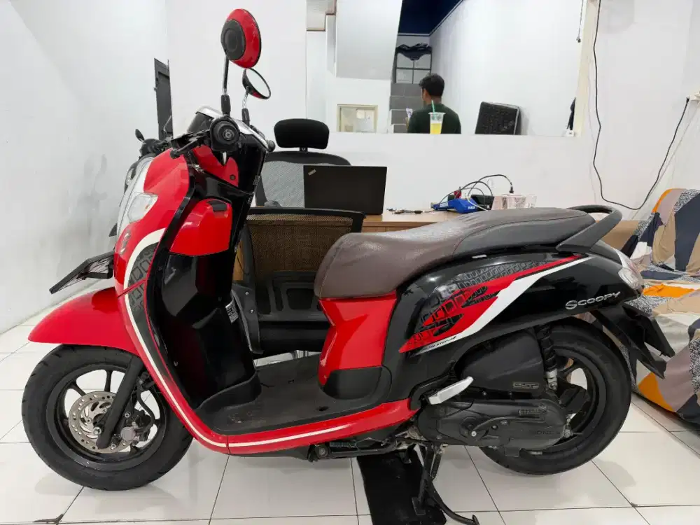 HONDA SCOOPY SPORTY CBS ISS 110CC THN 2019