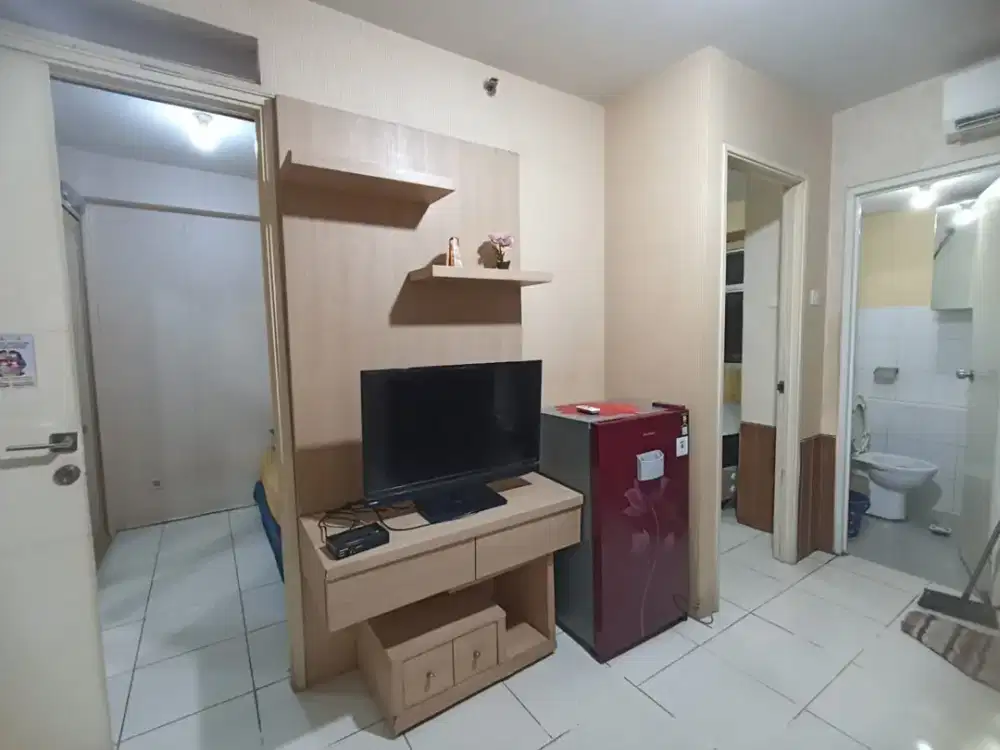 Di sewa Unit 2 BR tower kemuning