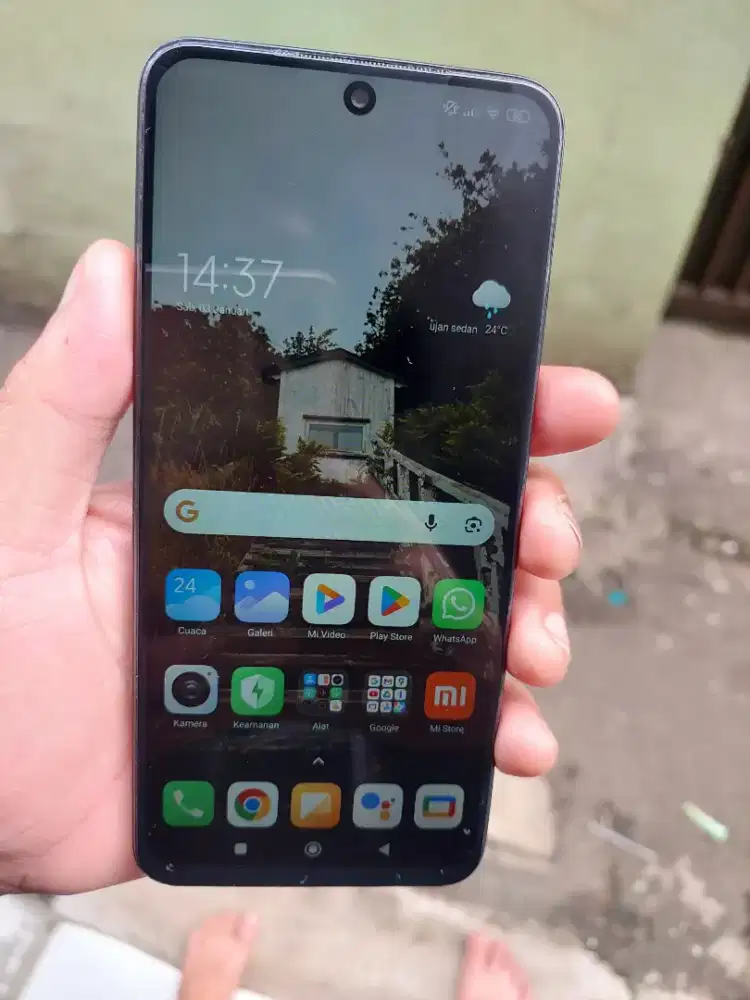 Di jual cepat redmi note 11 6gb/128 fullset