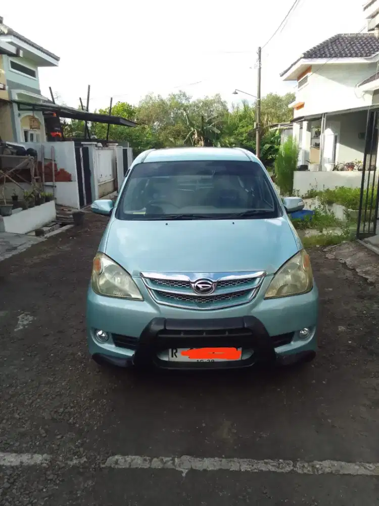 Xenia Li Family 1.0 2007