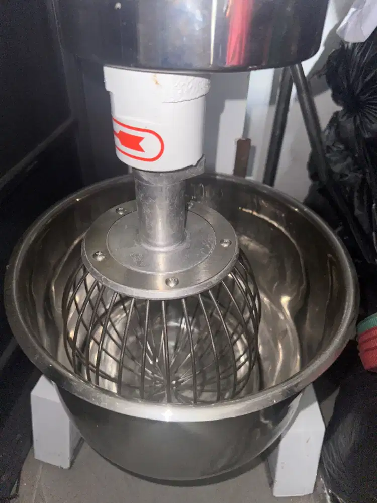 Mixer heavy duty crown 20 liter