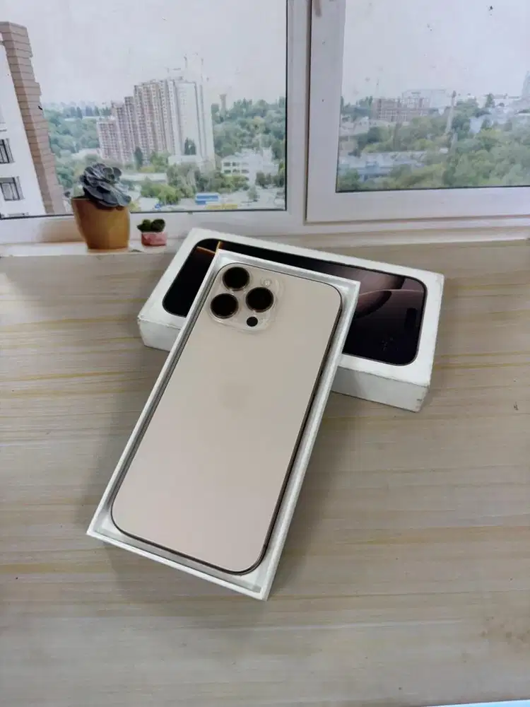 iPhone 16promax 256gb iBox