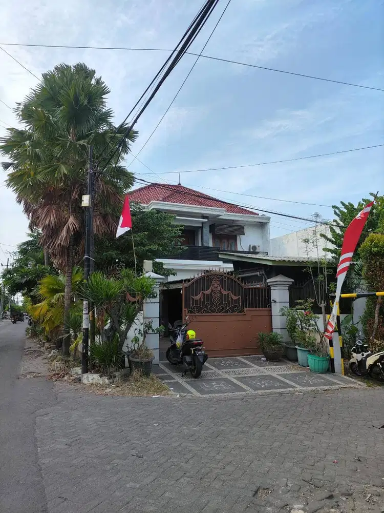 Dijual Rumah Mewah di Sidosermo, Surabaya