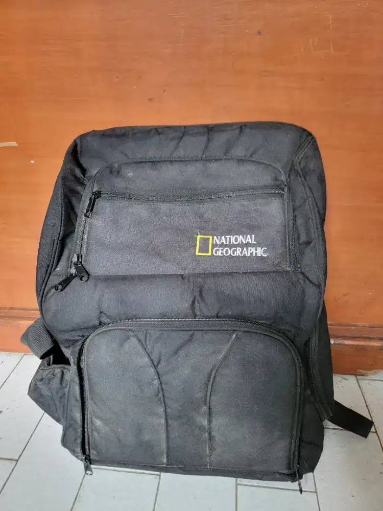 TAS KAMERA BEKAS PAKAI