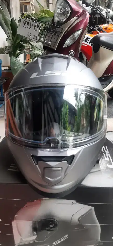 HELM  LS2 FF800 STORM SOLID