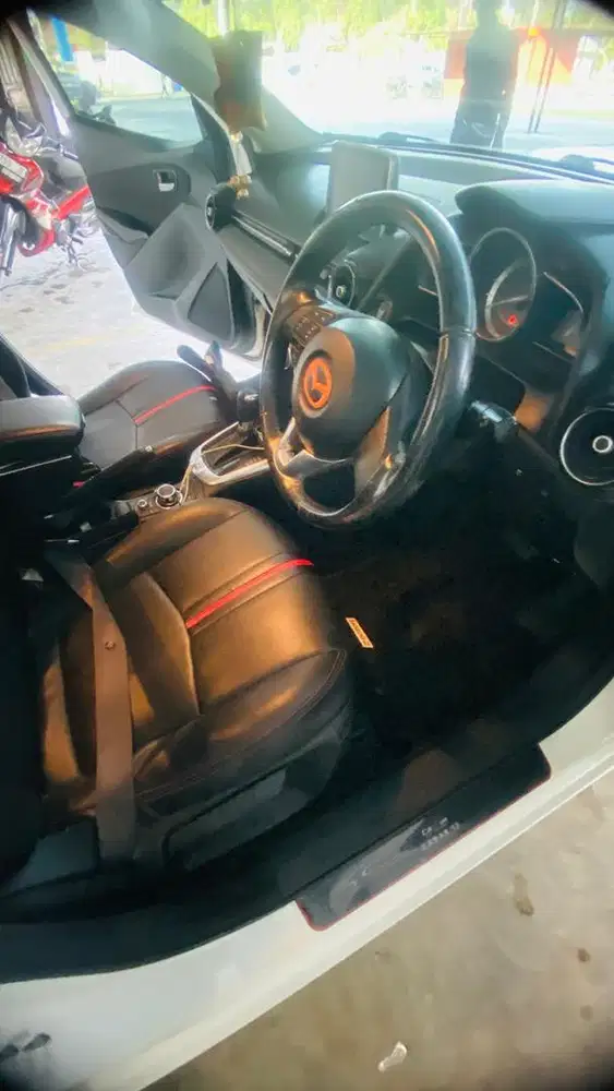 Mazda 2 skyaktif barang istimewa wa