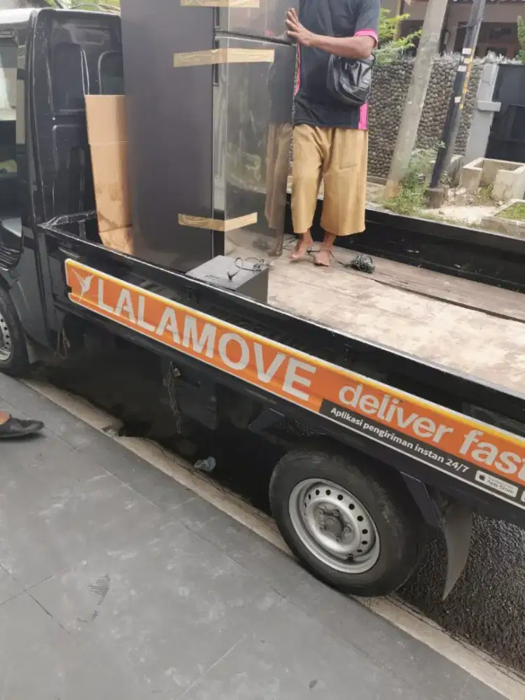 Jual beli barang barang bekas