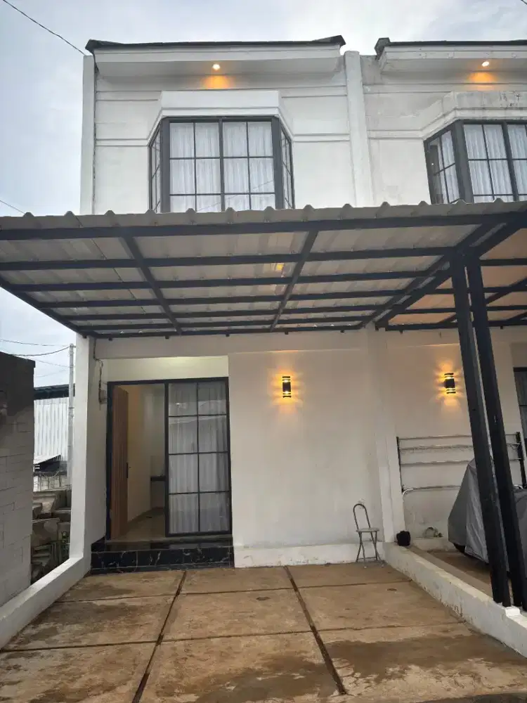 DiSewakan Rumah 2 Lt di Cinangka dkt Mal Sawangan The Park(RUMAH BARU)