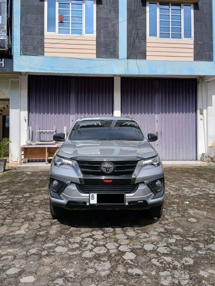 fortuner vrz trd matic 2019