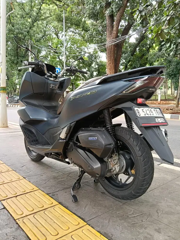 DP MINIM 2.500 CASH KREDIT NEW HONDA PCX 160 CBS ISS THN 2023 PJK ON