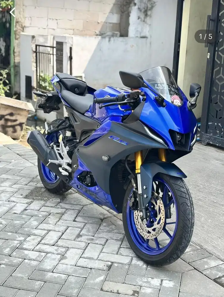 R15 V4 Blue MULUS