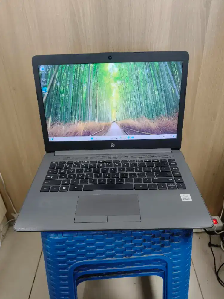 LAPTOP HP 240 G7 CORE I5-1035G1 RAM 8 GB SSD 512 GB INTEL UHD MULUS