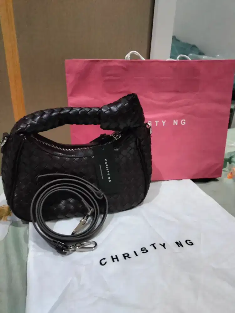 preloved luciana woven bag by Christy NG