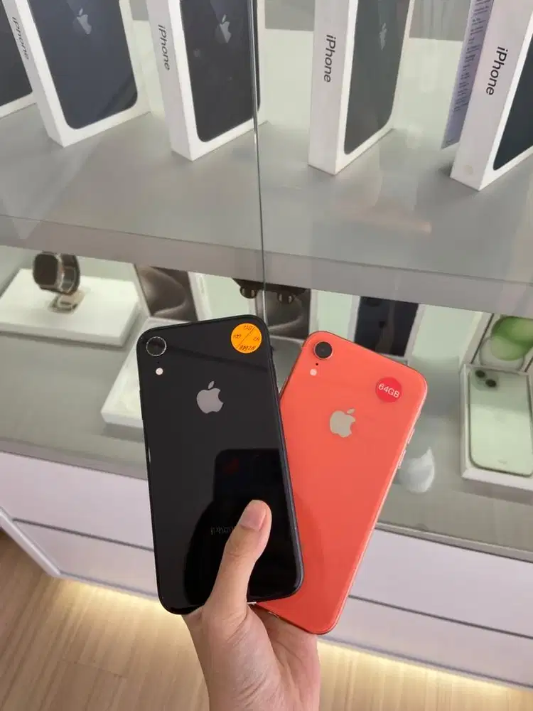 iphone XR 64gb secound like new