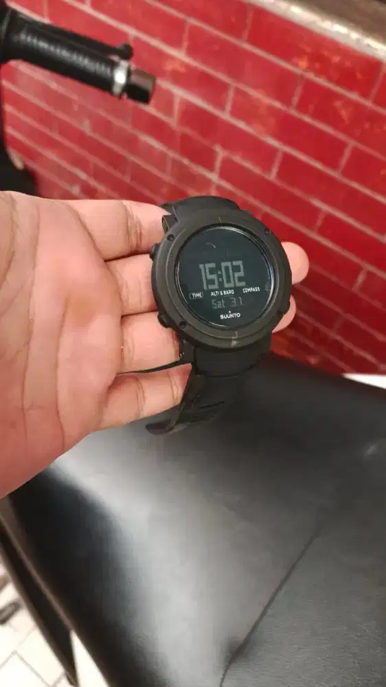 suunto core alu deep black