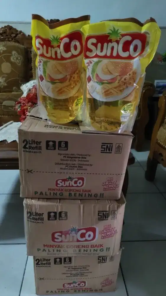 Minyak goreng Sunco 2 Liter ( 1 Dus isi 6 pouch)