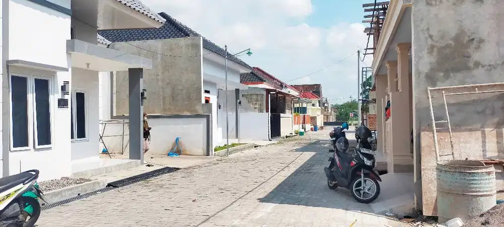 Tanah kavlingan murah lokasi strategis belakang Luwes Gentan Solo