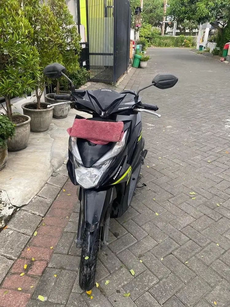 DIJUAL HONDA BEAT TH 2017
