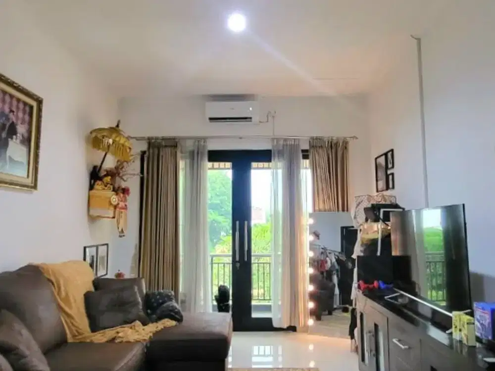 Jual Rumah Rapi 2 Lantai Siap Huni Nusaloka BSD City