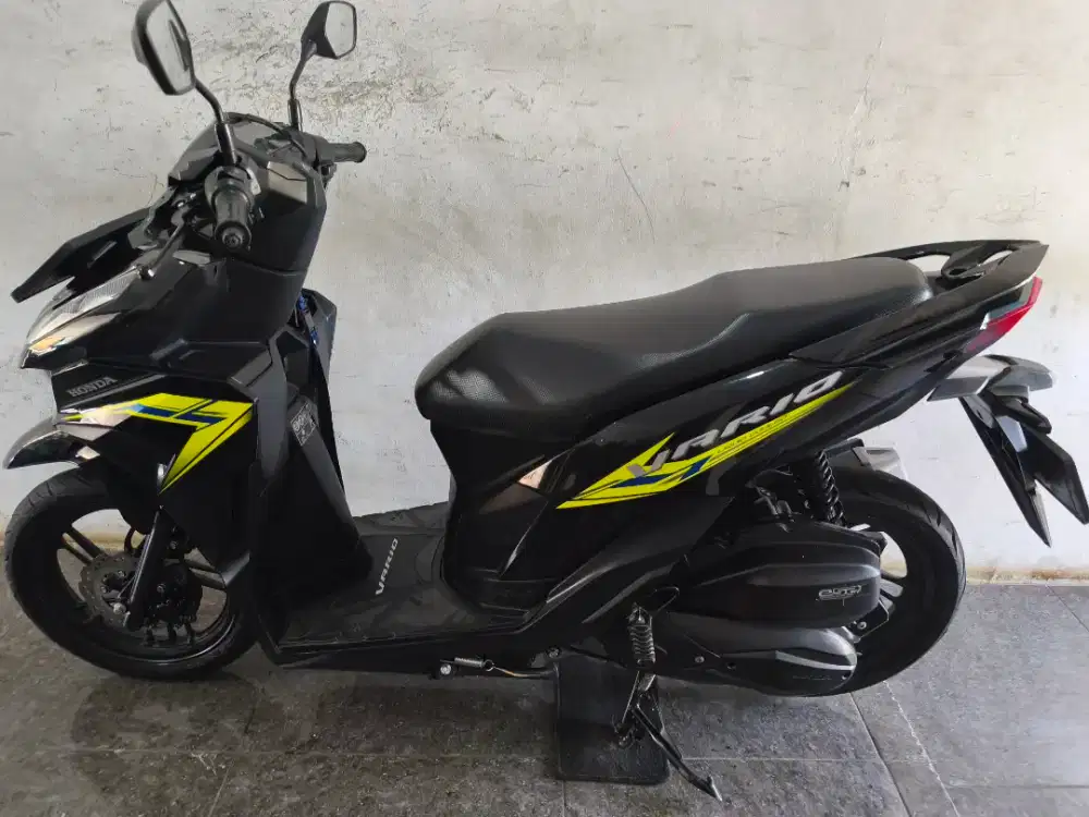 JUAL HONDA VARIO 125 2024 KM 14 RB
