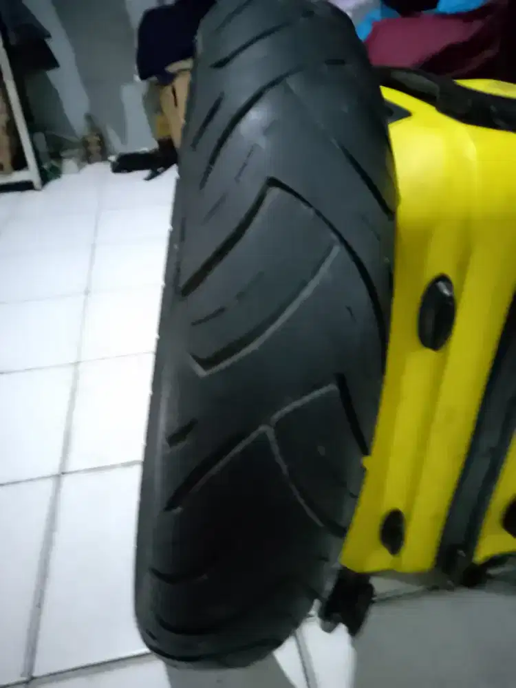 Ban luar FDR  120/80--18