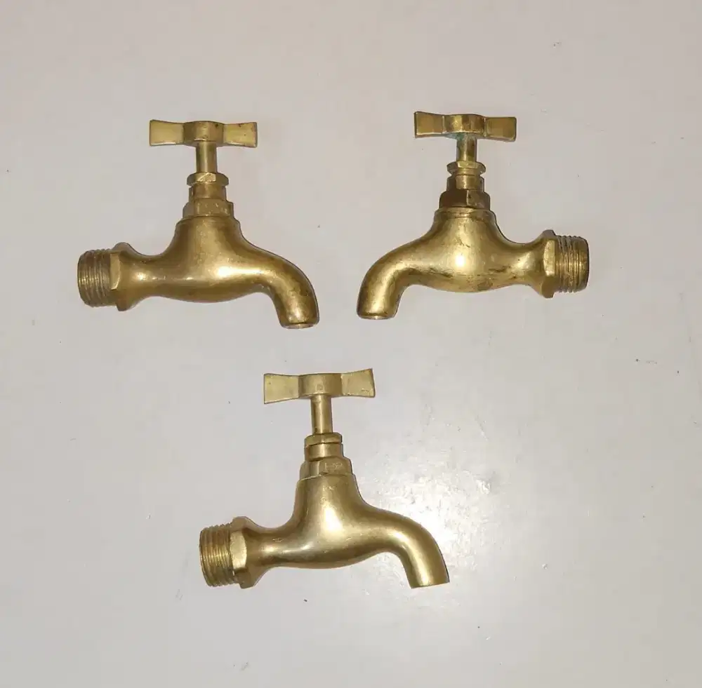 Kran kuningan model classic ukuran 1/2