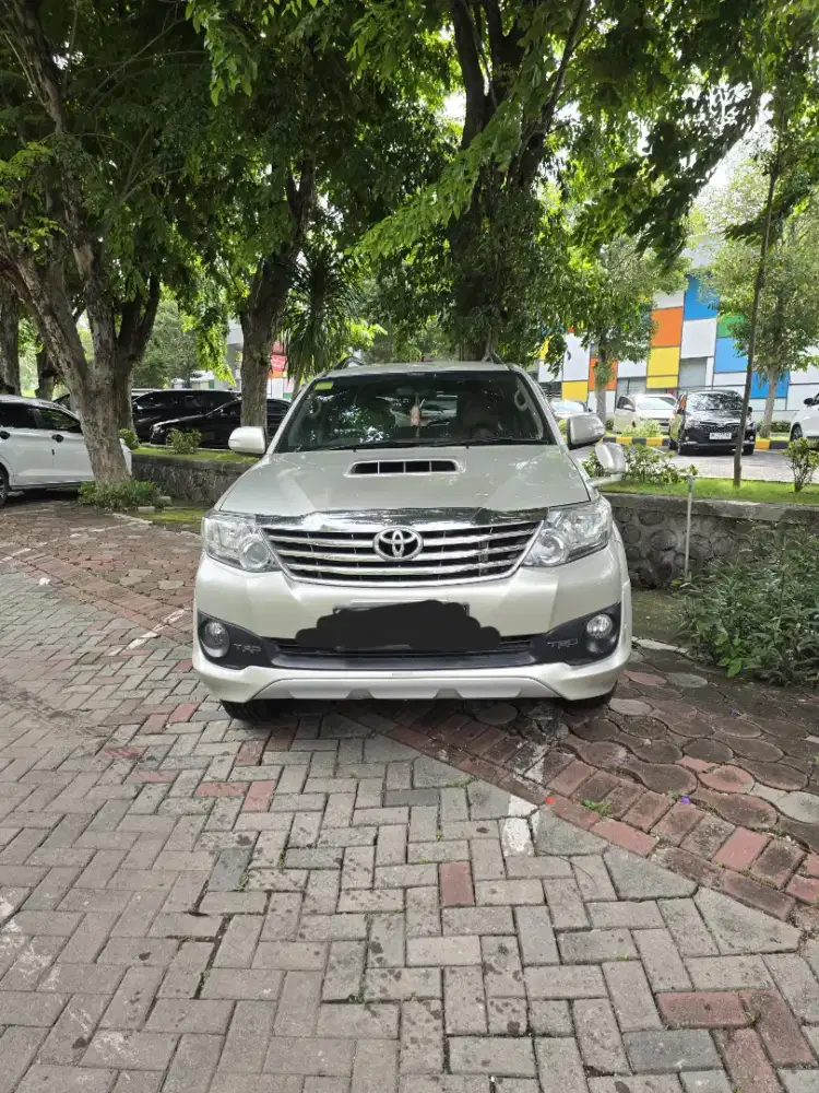 Toyota Fortuner TRD VNT 2013
