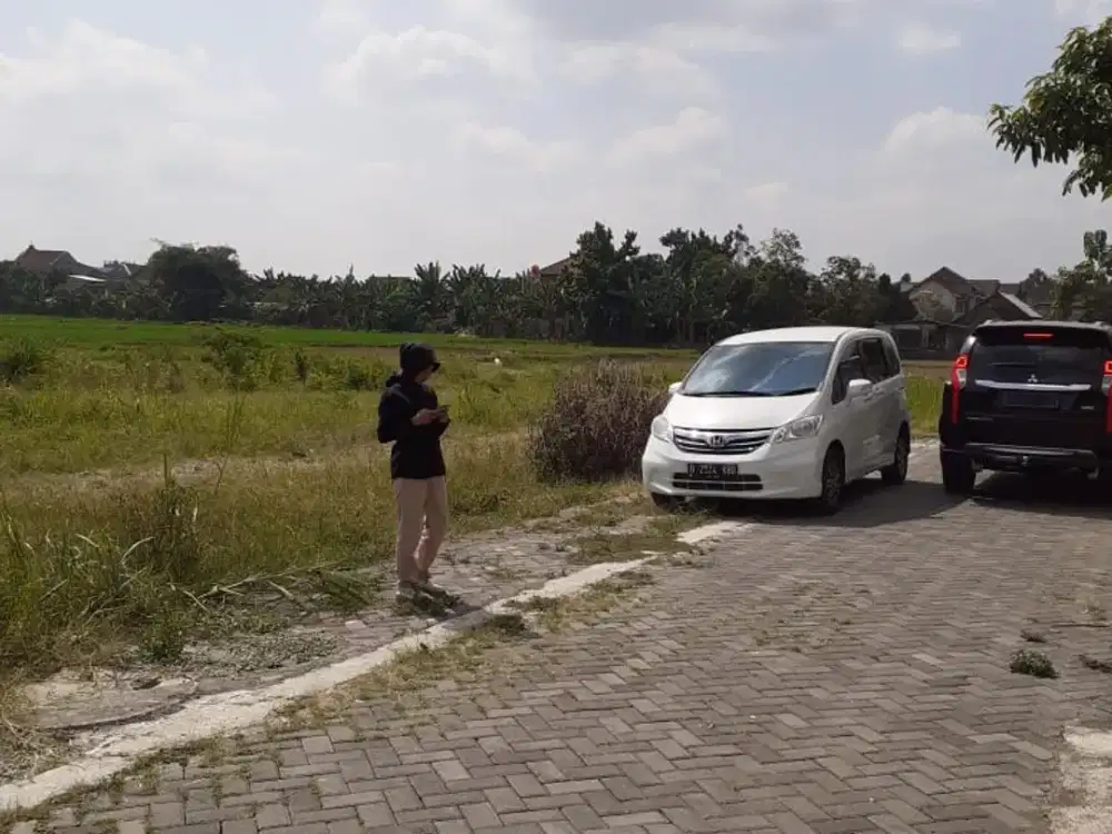 Di Jual Tanah SHM Ready Jogja, Bebas Banjir Depan Plaza Ambarukmo