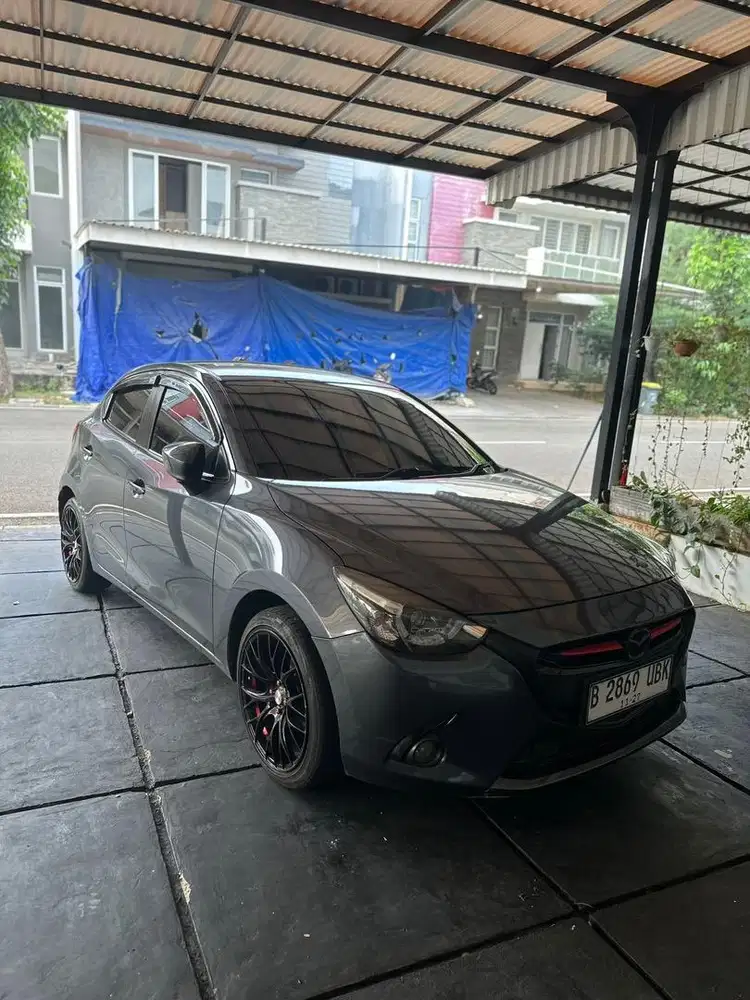 Mazda 2 Tipe R 2016 SECONDHAND