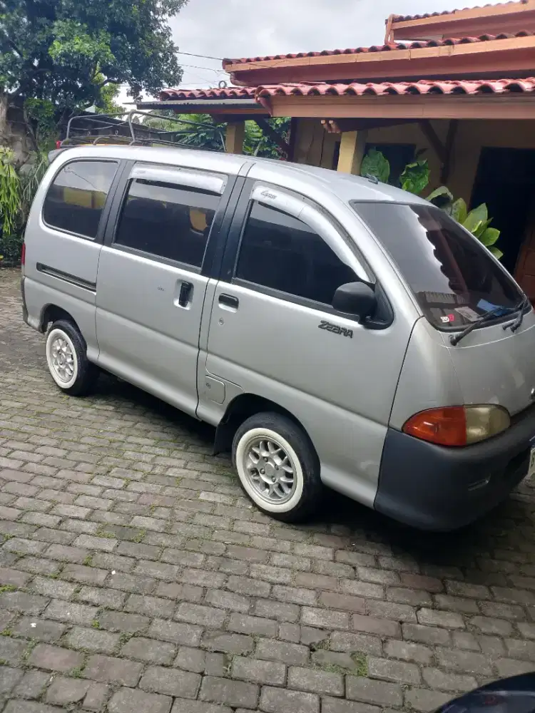 Daihatsu Espass 2004/1.3ZLX/SdhByk Peremajaan/B Bekasi/Bisa TTmbl/Mtr