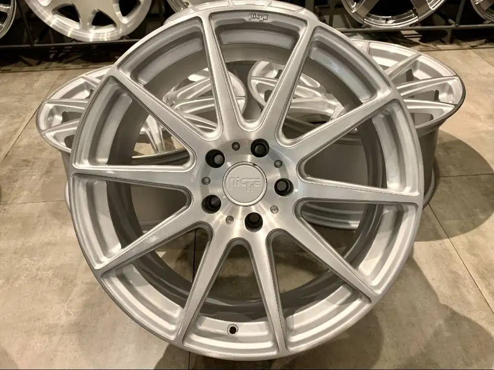 Velg Niche Essen, R-19, Lebar 8.5 - 10, PCD 5x120