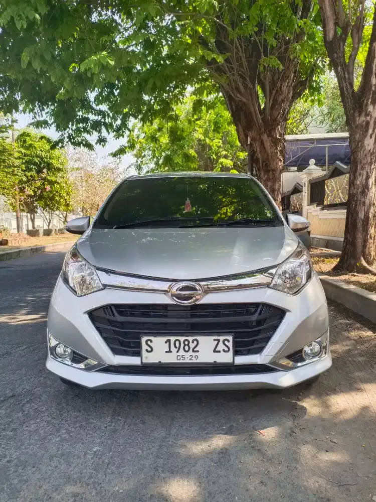 Daihatsu Sigra R Deluxe 1.2 Automatic