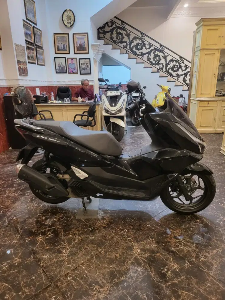 HUB DEDI DP 2 JT PCX 160 CBS THN 2025 KM LOW KTP DAERAH BISA KREDIT