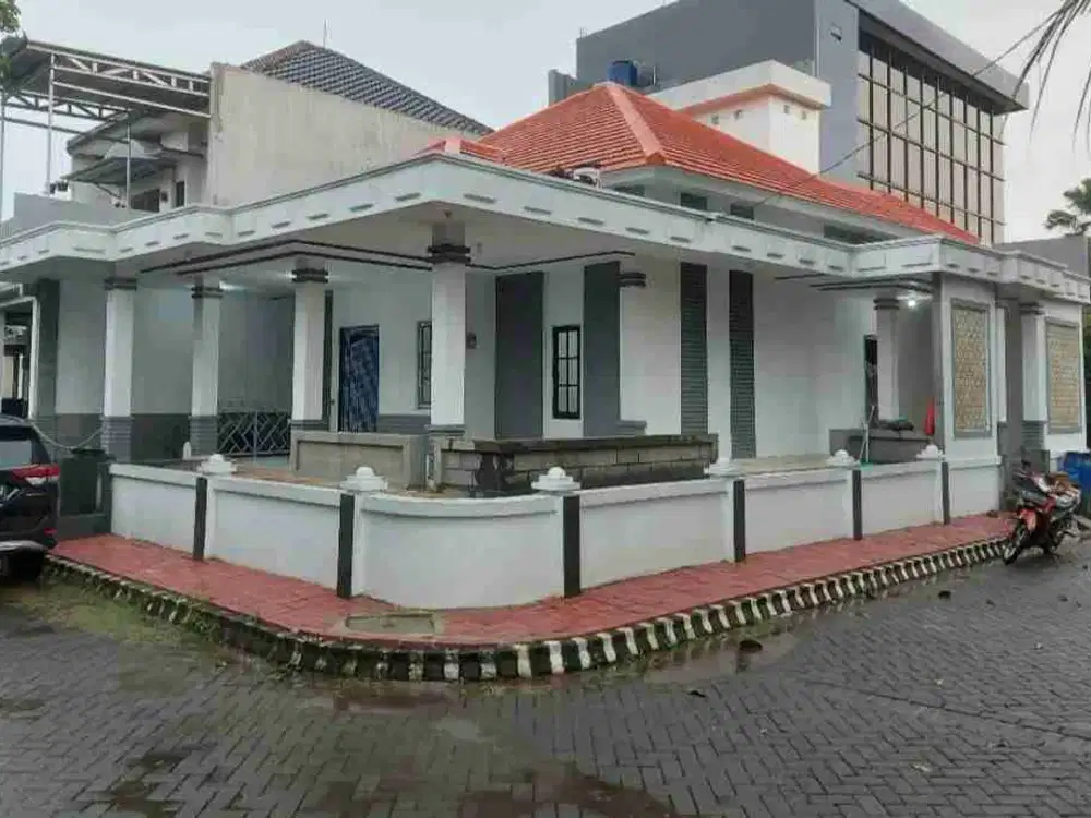 Rumah Sudut Strategis di Erfina Kencana Regency Cibinong Dekat Tol Sentul