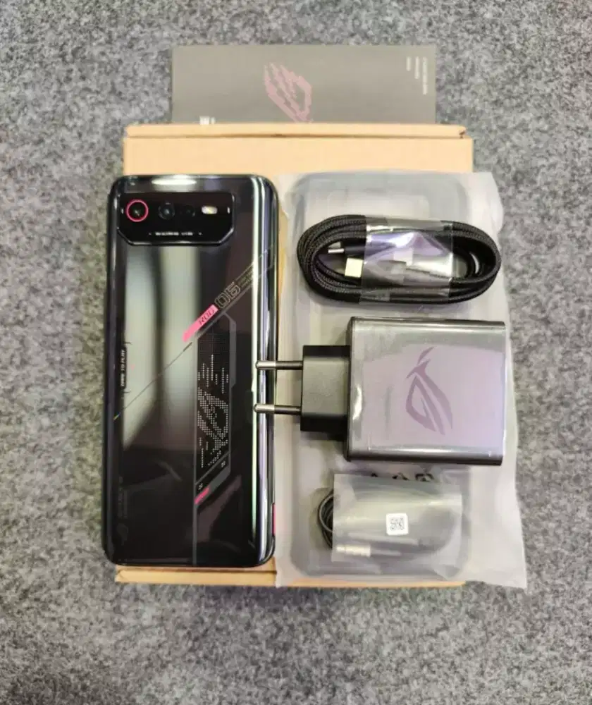 Ready Asus Rog 6 8/256gb fullset resmi ex demo