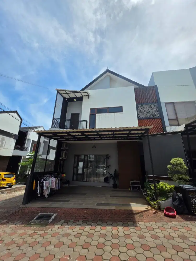 Dijual Rumah ( SHM ) - BSD