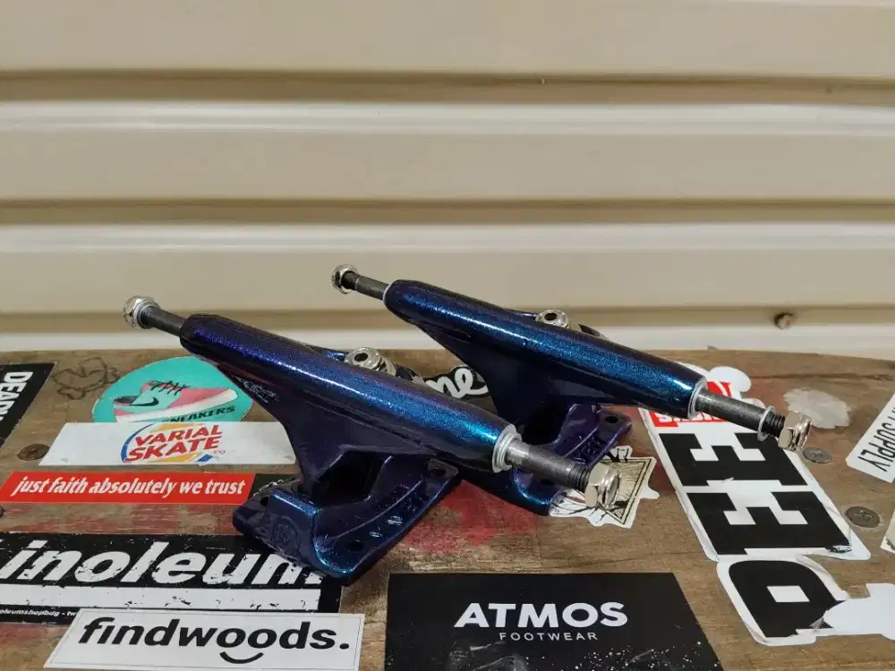 Skateboard trucks Maven double hollow 5.55