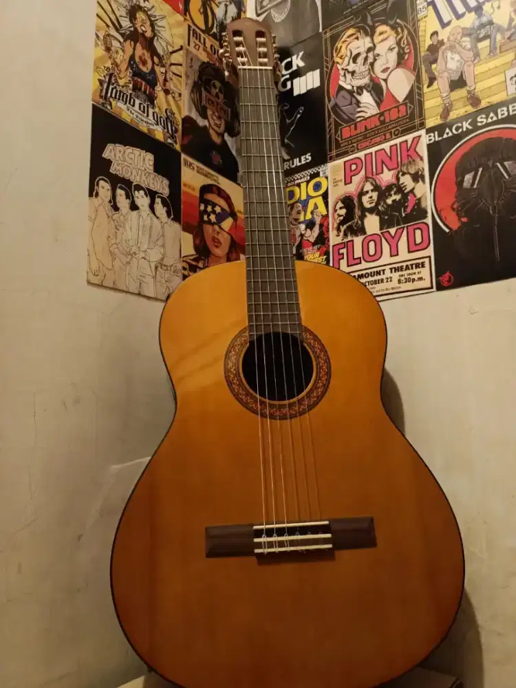 Yamaha Gitar Classic CX-40 + Tas Gitar ( Jual Cepat Nego )