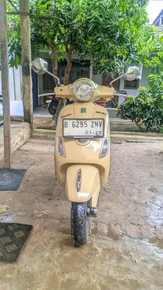 Vespa LX 2vie 2014