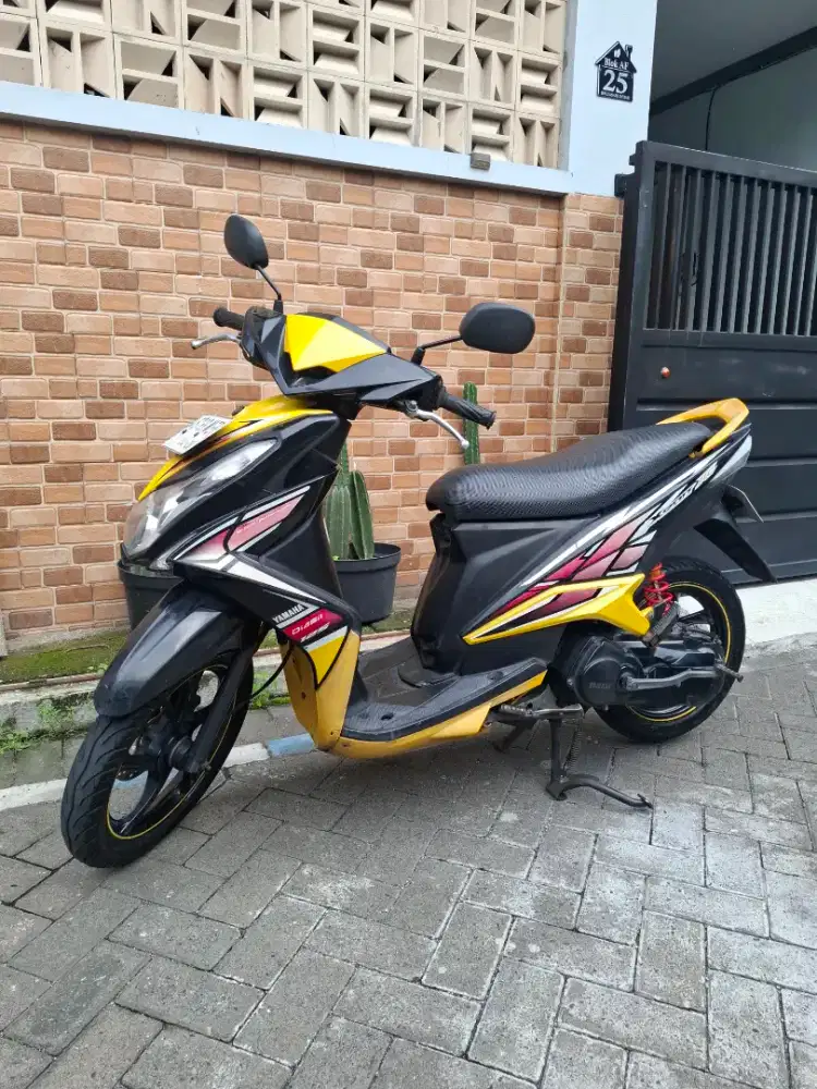 Yamaha Xeon 2013