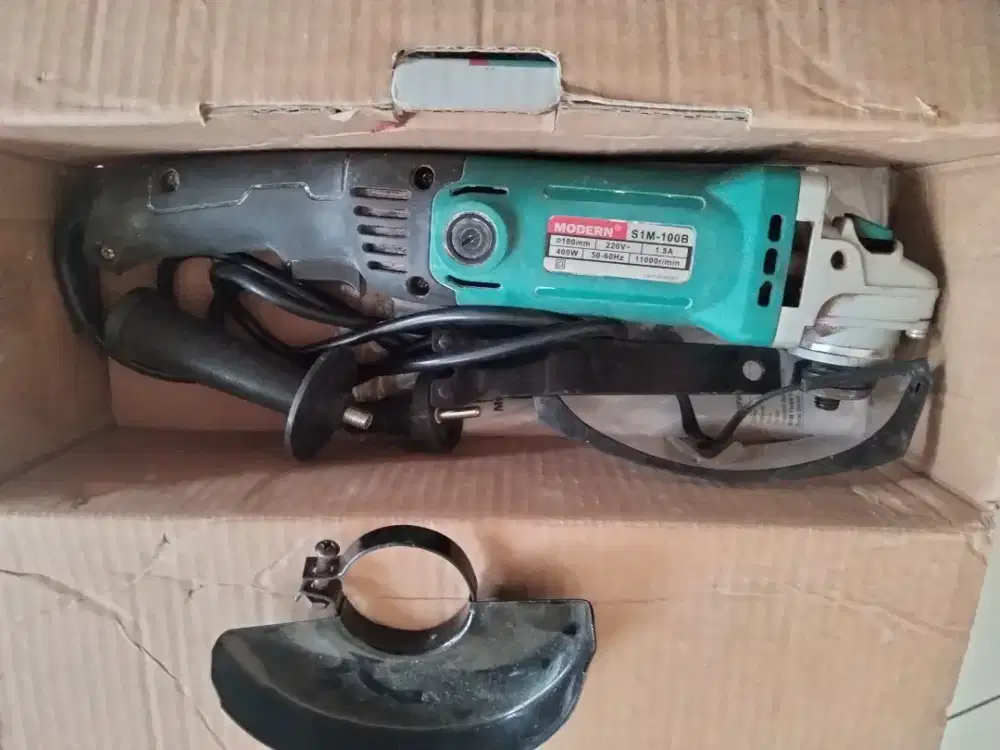 Gerindra modern SIM B100