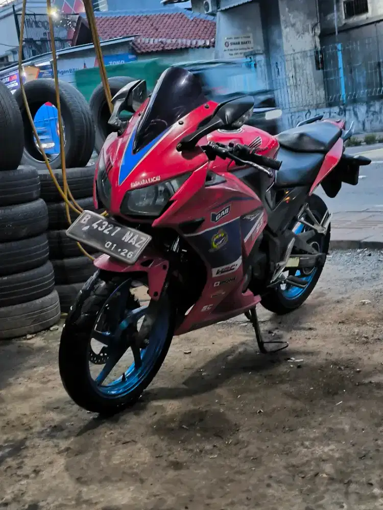 HONDA CBR 150R K45A 2016