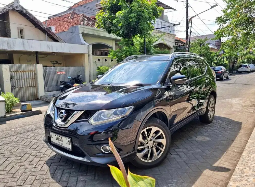 NISSAN XTRAIL 2.5 MATIC 2018 PEMAKIAN ISTIMEWAH SURABAYA