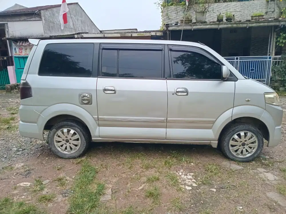 Suzuki APV Arena 2013 Bensin